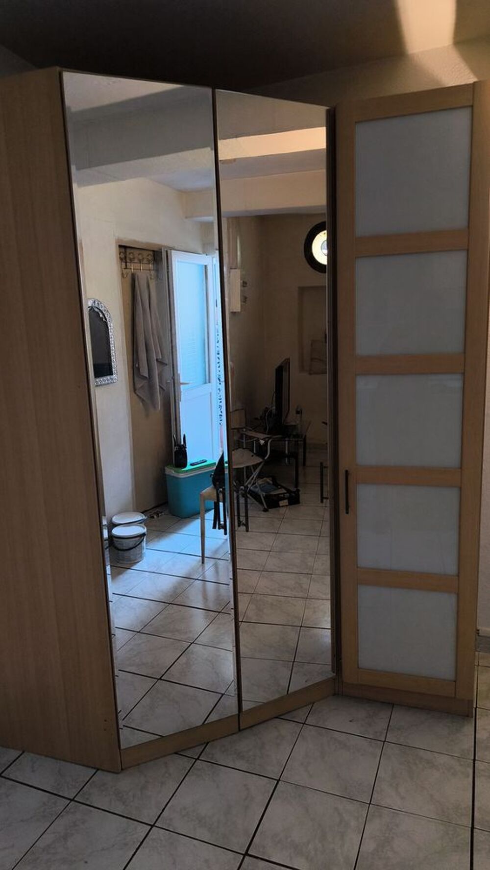 Dressing d'angle, lumi&egrave;re int&eacute;gr&eacute; Meubles