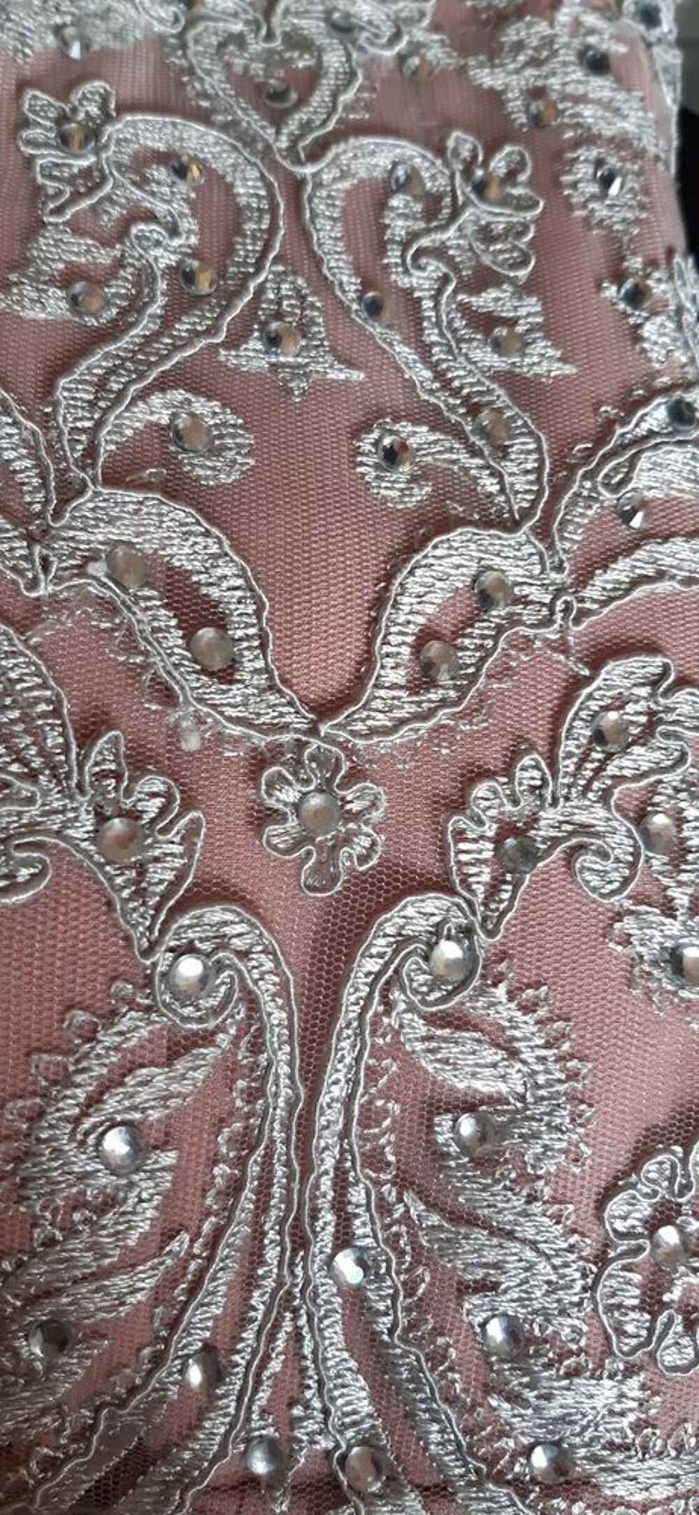 Tr&egrave;s belle robe ( maman des mari&eacute;s, coktail, ....) Vêtements
