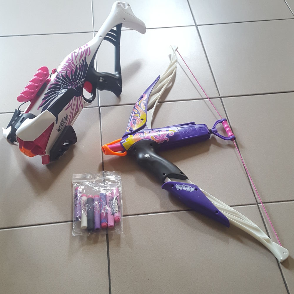 lot 2 Nerfs Rebelle un arc+ arbalette Guardian Crossbow Jeux / jouets