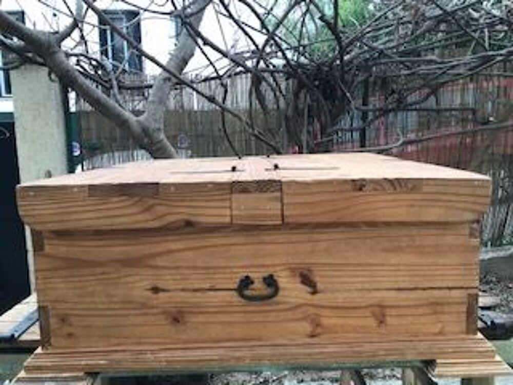 Table basse coffre avec double abattants en pin massif Meubles