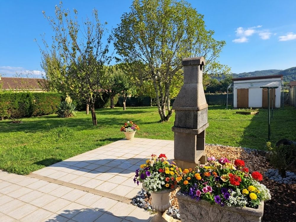 Vente Maison Superbe maison en pierre rénovée 165M2 - DPE C- parc 841 M2 Terrasson-lavilledieu