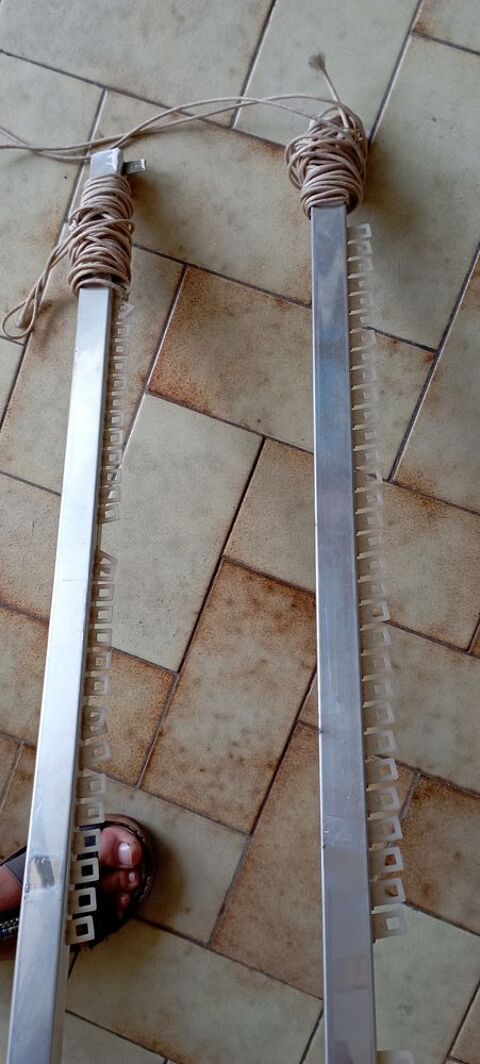 Tringles rail avec cordon 20 Saint-Mandrier-sur-Mer (83)