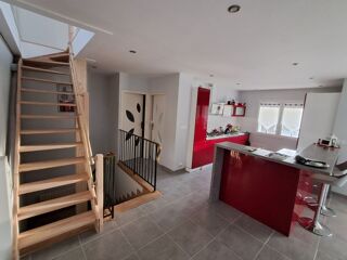  Maison � vendre 9 pi�ces 300 m�