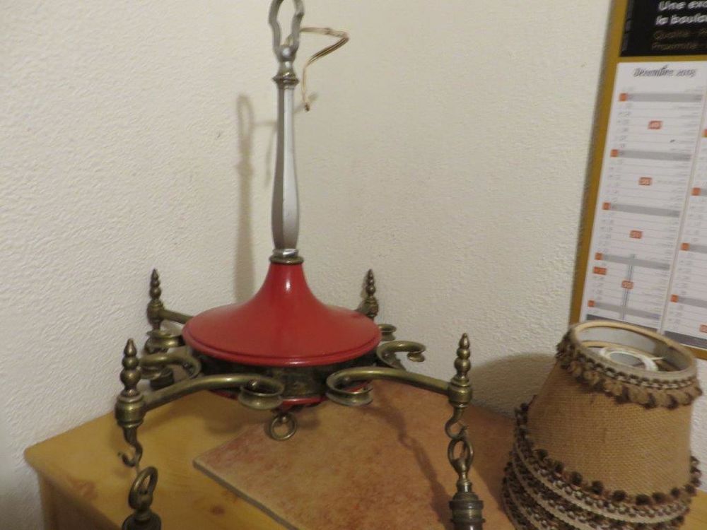 Ancien lustre 4 &eacute;clairage Décoration