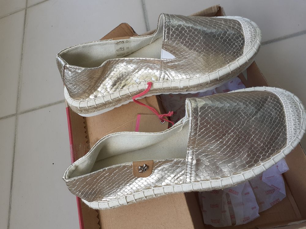 espadrilles dor&eacute;es Banana moon Chaussures