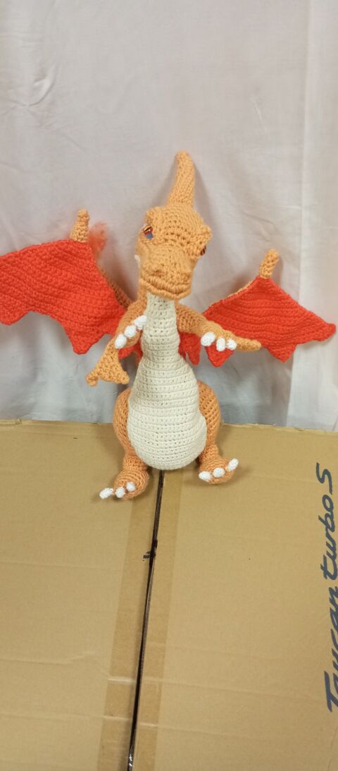 Peluche Dragon en Tricot Orange et Crme 10 Tuzaguet (65)