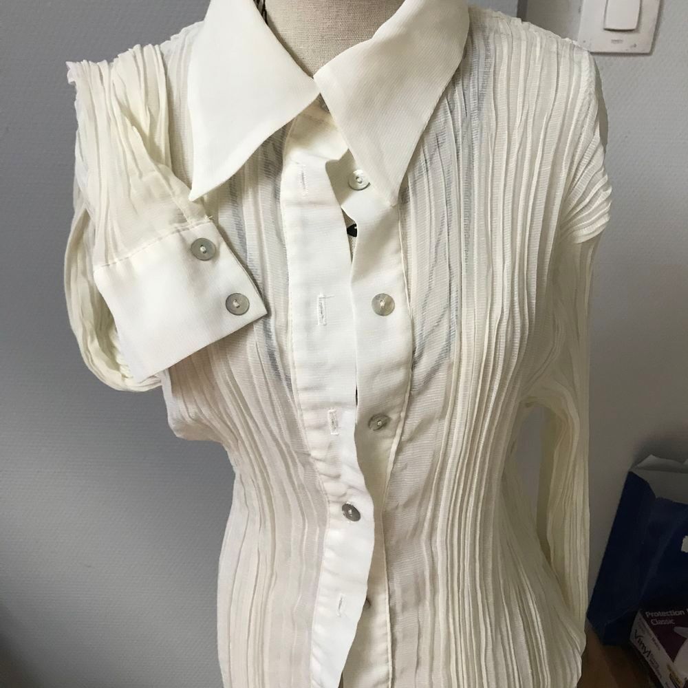 diverses chemises vestes UNIES Taille M/L Vêtements