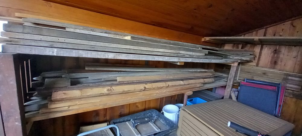 Bois divers neuf et ayant d&eacute;j&agrave; servis Bricolage