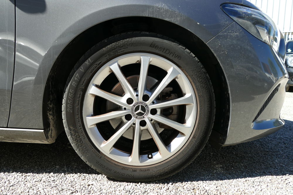 Classe B 180 Progressive Line Edition 2020 occasion 13600 La Ciotat