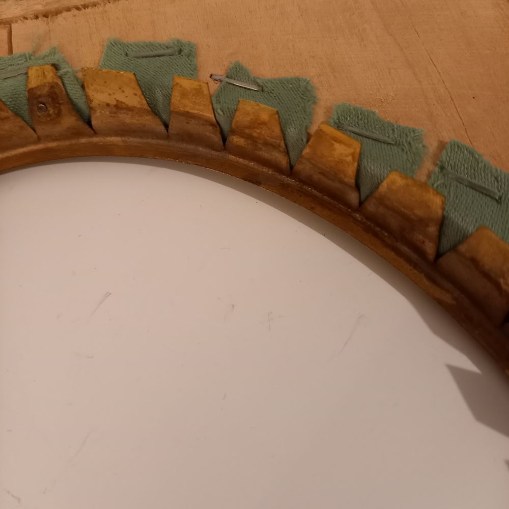 Encadrement, Plaque pour m&eacute;daillon avec son cercle en laiton 