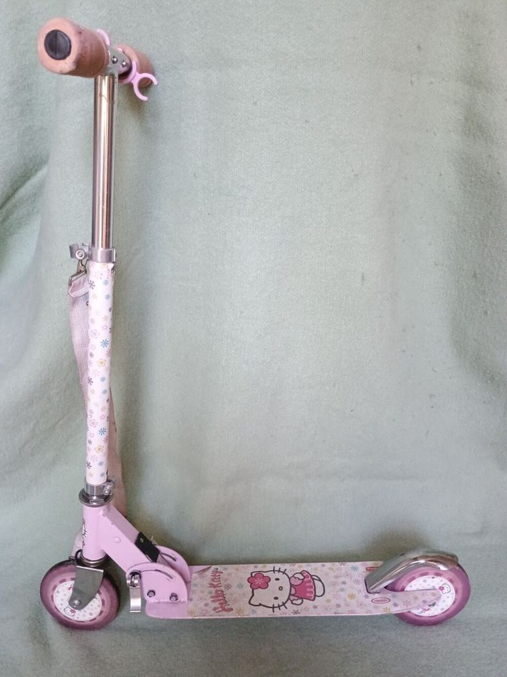 Trottinette Hello Kity - Pliable facilement Sports