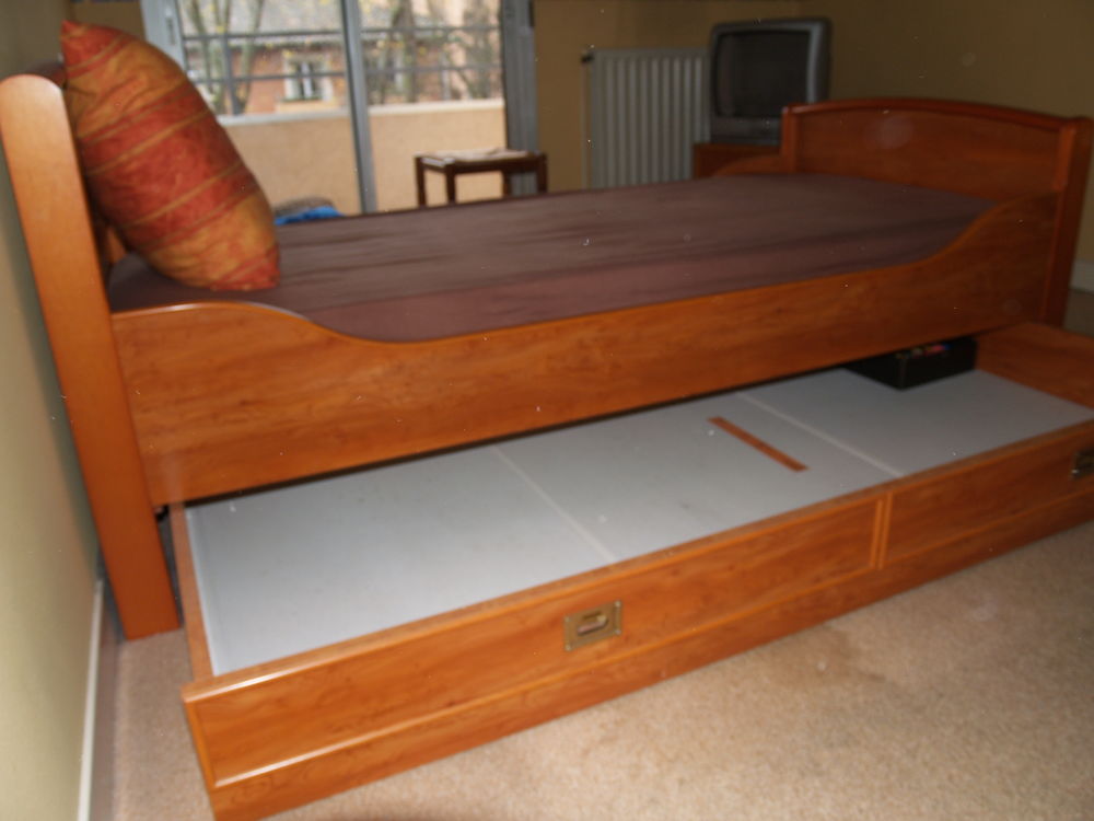 Chambre enfant: ado
Meubles