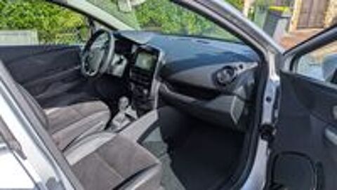 Clio IV Clio Estate TCe 120 Energy EDC Intens 2018 occasion 78111 Dammartin-en-Serve