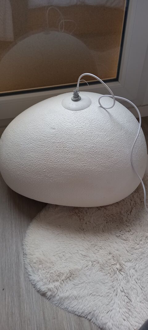 lustre grand forma bon tat gnral prix 50 euros 50 Tourville-la-Rivire (76)