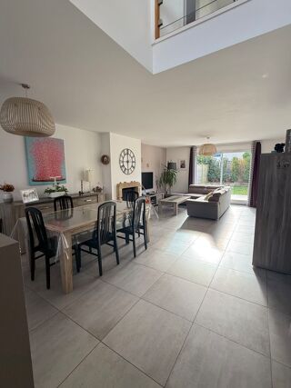  Maison  vendre 5 pices 140 m