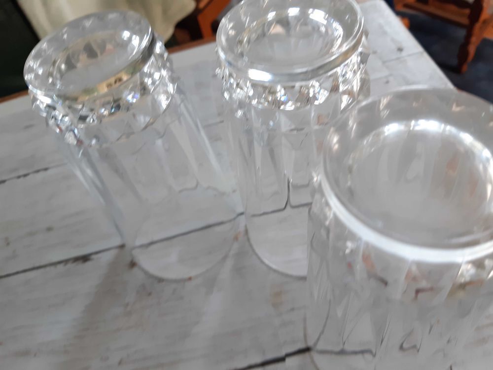 service &agrave; liqueur en cristal Electroménager