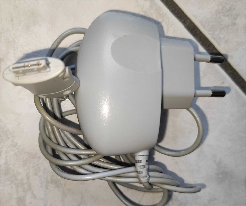 Chargeur Samsung Original 5V - Mod&egrave;le TAD137ESE Téléphones et tablettes
