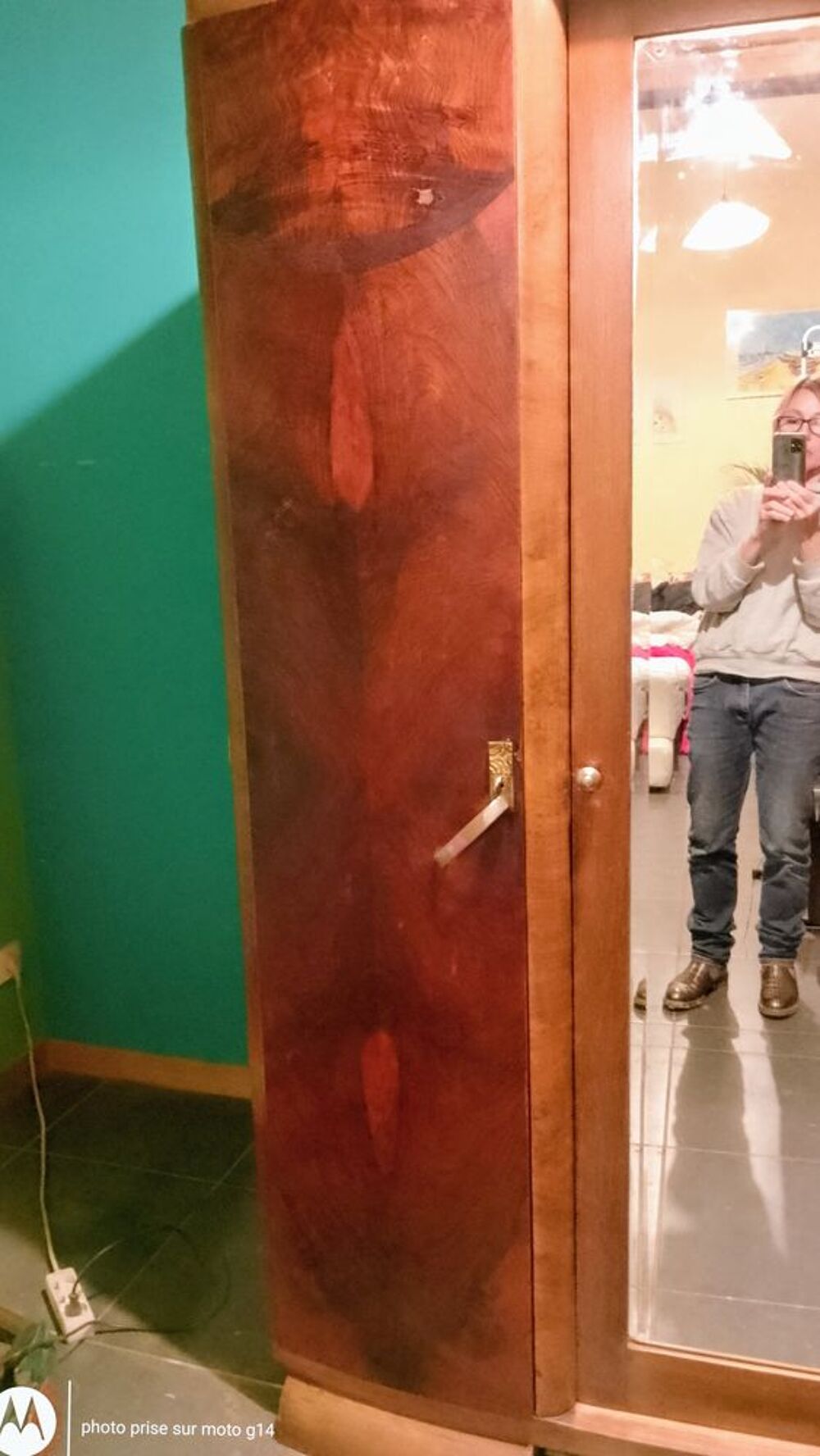 Armoire &agrave; glace en noyer art-d&eacute;co BAISSE DE PRIX Meubles