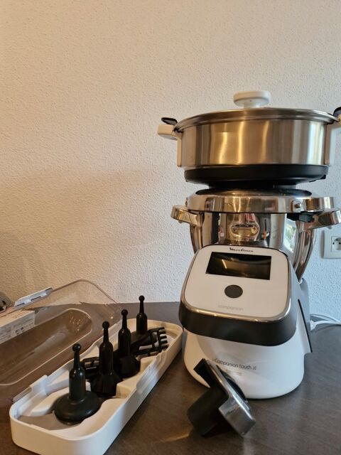 Robot cuiseur Moulinex I-Companion Touch XL avec accessoires 0 Ernolsheim-Bruche (67)