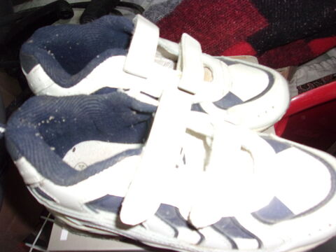 Baskets enfant T34 10 Villars-les-Dombes (01)