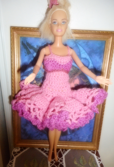 tutu crocheté main rose et fushia pour barbie 0 Lignan-sur-Orb (34)