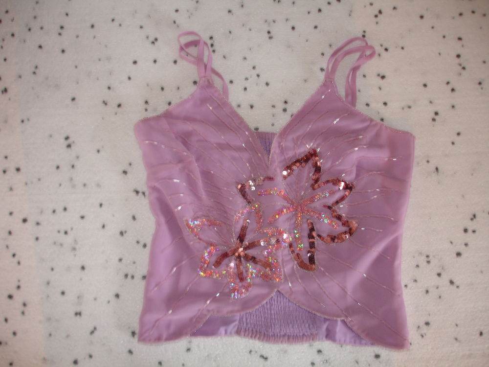 TOP PAPILLON PARME PAILLETTE NEUF JAMAIS PORTE Vêtements