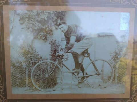 Photographie Coureur Cycliste Vélo de Course ca1900 Cycle 1 Loches (37)