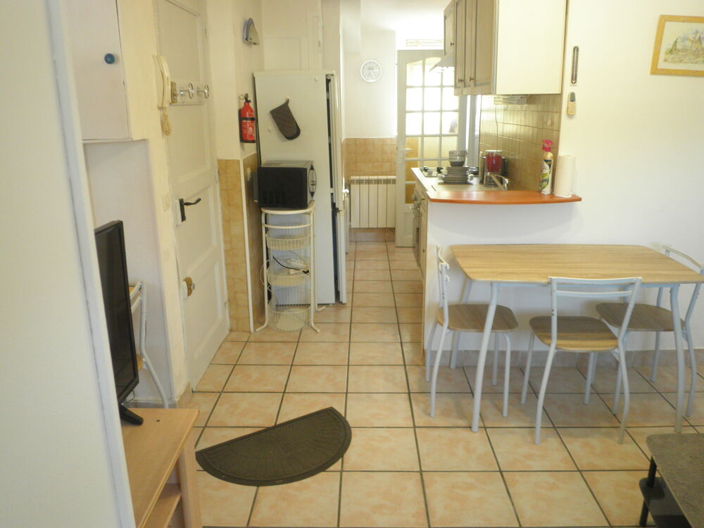 Vente Appartement 2 PIECE+ CUISINE EQUIPEE ET VENDU MEUBLE. Grenoble