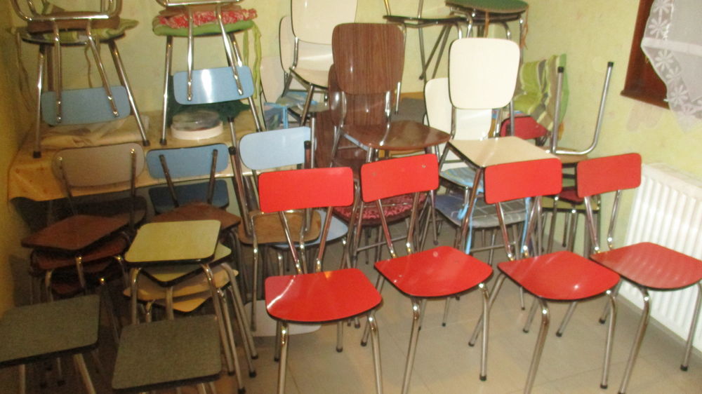  tables chaises et tabourets en formica vintage Meubles