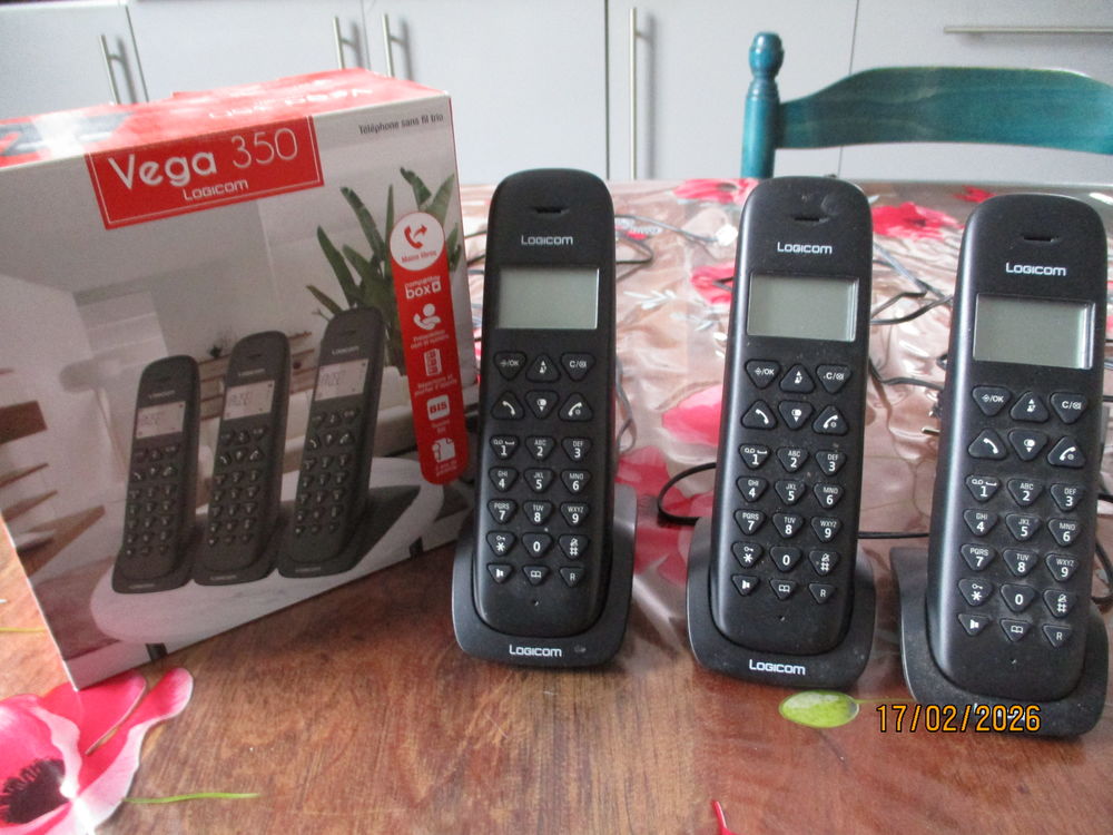 T&Eacute;L&Eacute;PHONE FIXE 3 POSTES LOGICOM V&Eacute;GA 350 Téléphones et tablettes