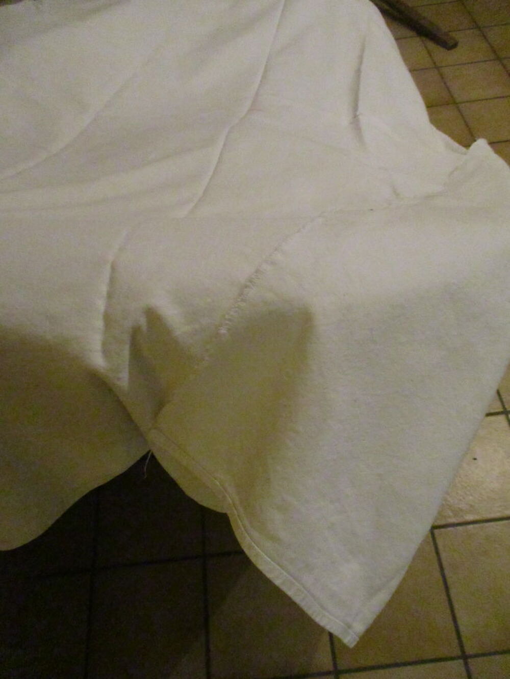 drap blanc en coton 1 m 90 x 1 m 60 environ Décoration
