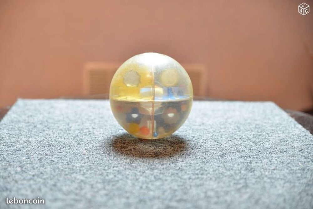 Ballon jouet &eacute;veil b&eacute;b&eacute; vintage
Jeux / jouets