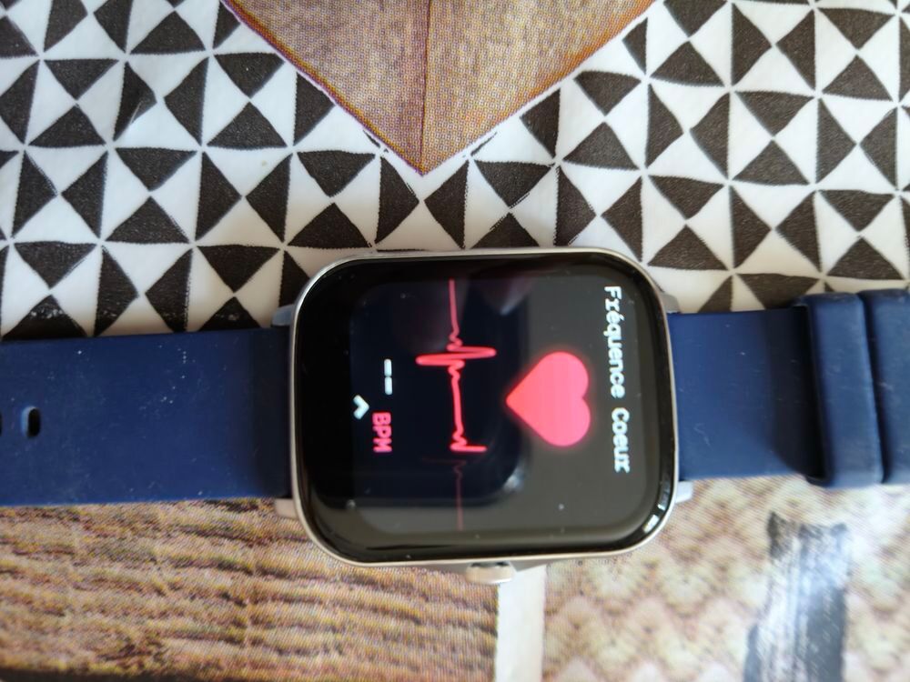 montre connecter marque Echo Bijoux et montres
