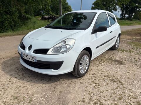 Renault clio iii Clio 1.5 dCi 70 eco2 Authentique * (4 CV