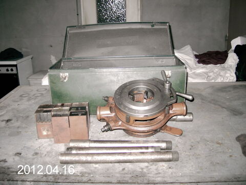 FILIERE manuelle, � peignes ajustables et  interchangeables. 50 Eauze (32)