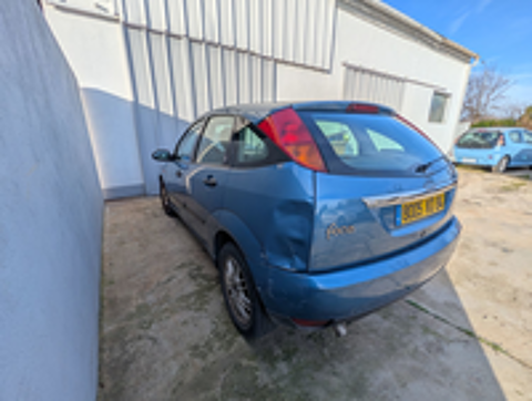 Focus 1.8 TDDi - 75 Ambiente 2000 occasion 84800 L'Isle-sur-la-Sorgue