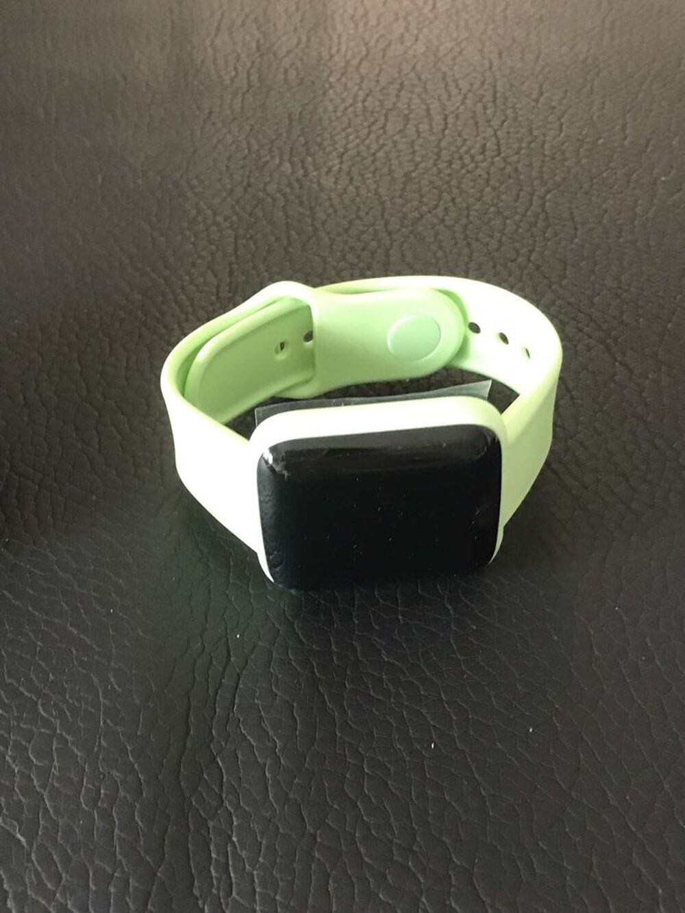 Montre connect&eacute;e Bijoux et montres