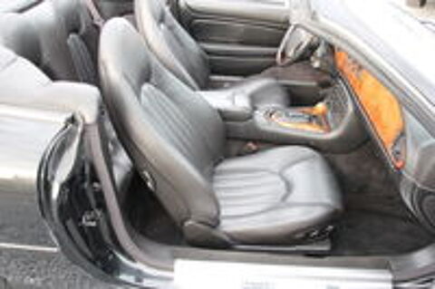 XK8 4.0i V8 2000 occasion 59310 Auchy-lez-Orchies
