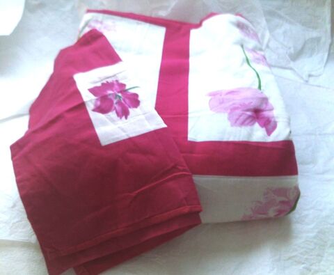 Dessus de lit gonflant, 1 place, avec 2 housses de coussin 8 Villeurbanne (69)