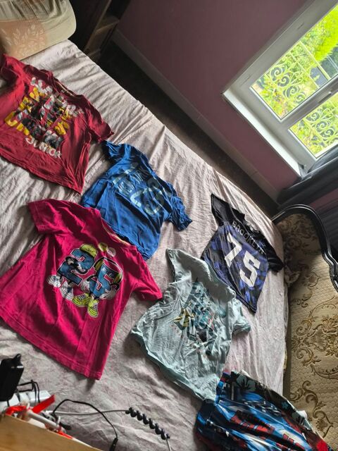 13€ cinq shit short taille 10ans 13 Accolay (89)