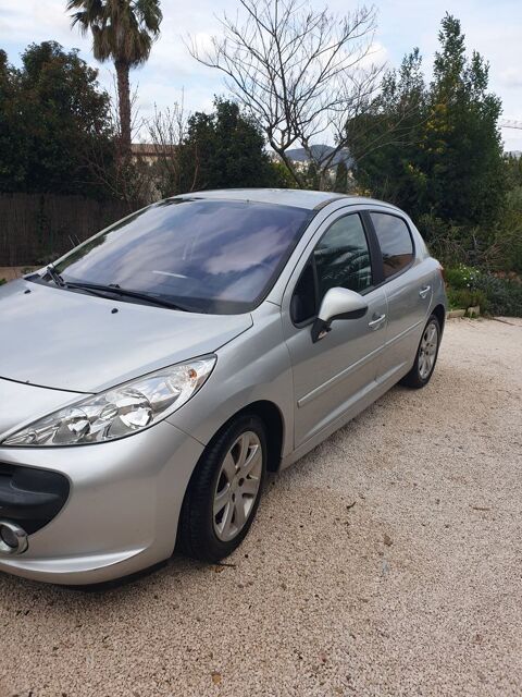 Peugeot 207 1.6 HDi 16v 110ch Exécutive 2007 occasion Cogolin 83310