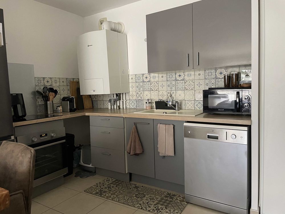 Vente Appartement appartement 60m2 le thor 84250 Le thor