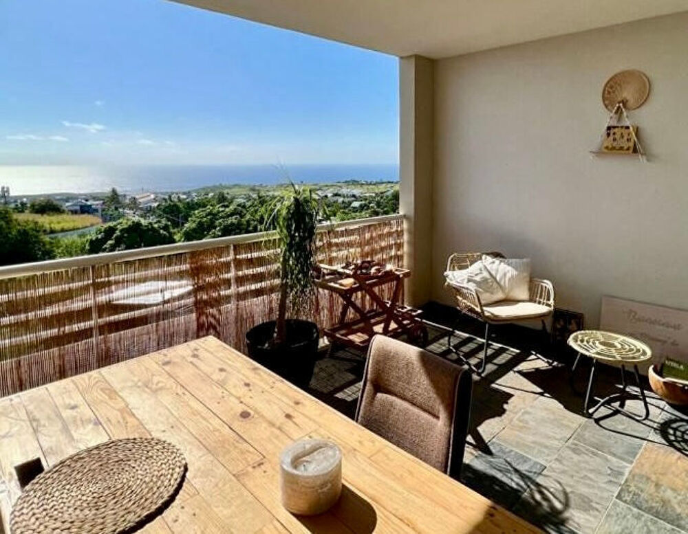 Vente Appartement ORPI - Saint Gilles Les Hauts Appt Duplex 4 pièce(s) 95.53 m2 VUE MER Saint-gilles les hauts