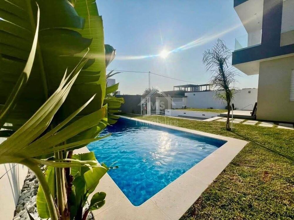 Vente Villa Villa S+5 toute neuve avec piscine à Hammamet Sud Hammamet sud, tunisia (Tunisie)