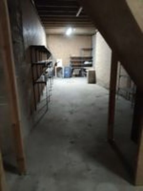  local d'activit et de stockage  
