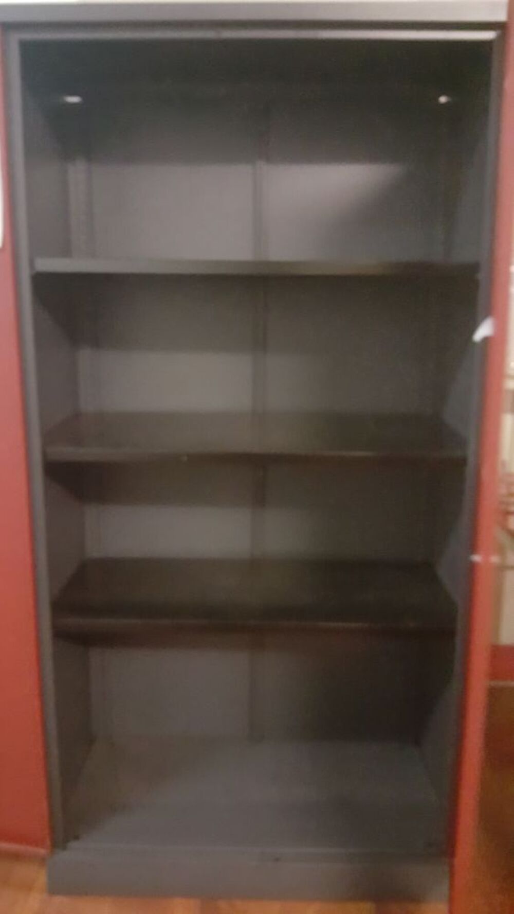 Armoire m&eacute;tallique Meubles
