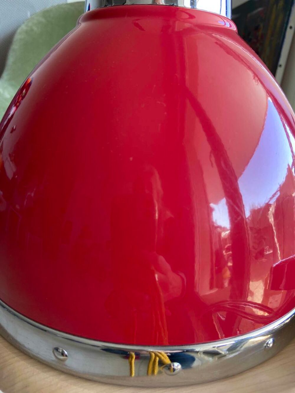 Luminaire m&eacute;tal rouge et inox ? style industriel Décoration
