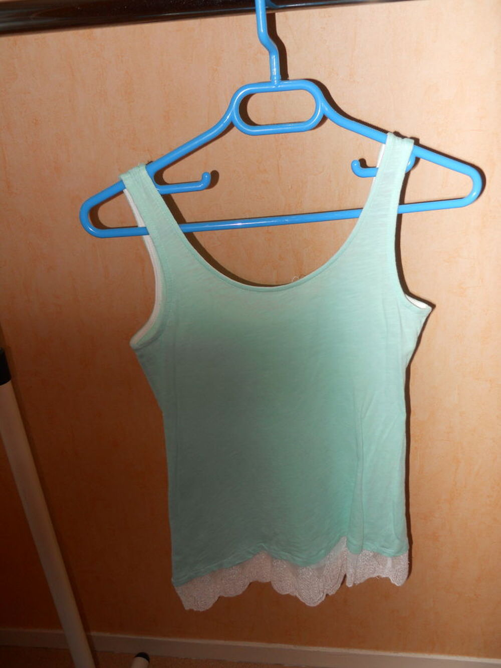 d&eacute;bardeur vert d'eau taille S/36 Vêtements