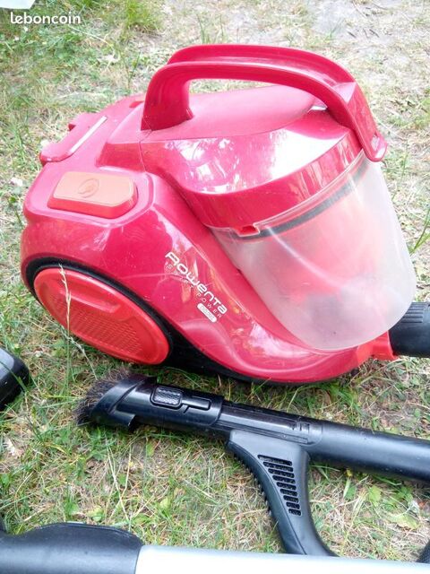 Aspirateur sans sac Rowenta swift power cyclonic 45 Beauchamp (95)