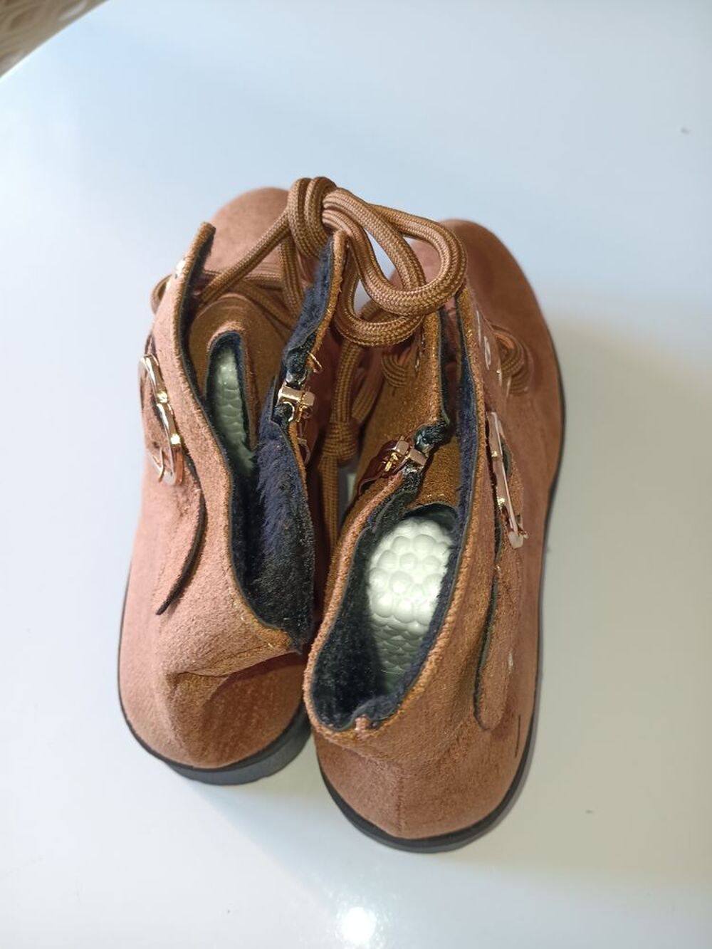 Bottes d'automne &eacute;l&eacute;gantes taille de &eacute;tiqette : Chaussures